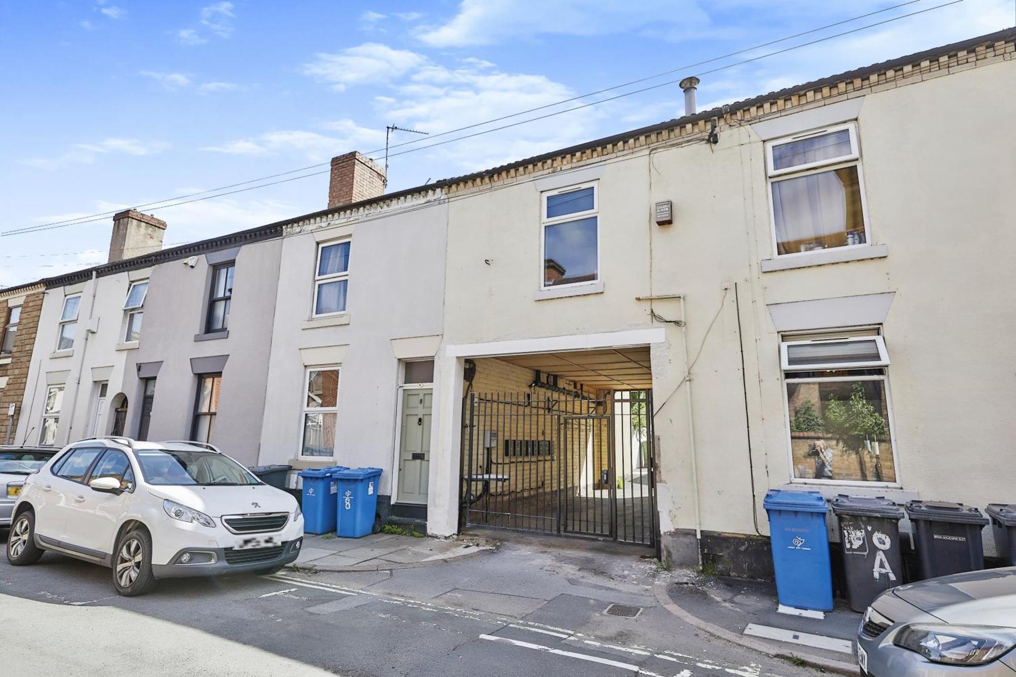 Modern Home In Derby City Centre - Free Gated Parking Zewnętrze zdjęcie